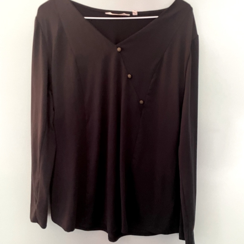 Soft Surroundings Faye long sleeve black v-neck‎ top, size medium